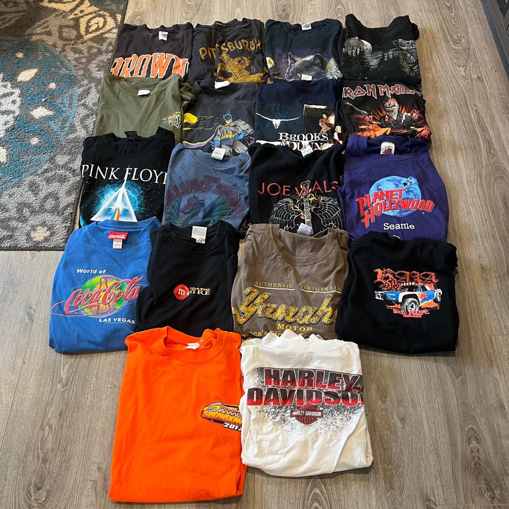 18 Vintage TShirt Bundle
